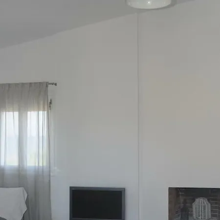 Nik's Summer House
